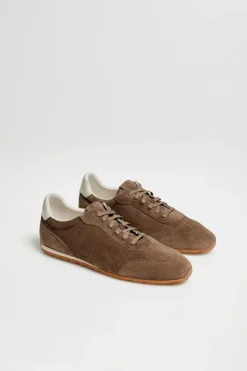 Brązowe retro sneakersy ze skóry zamszowej