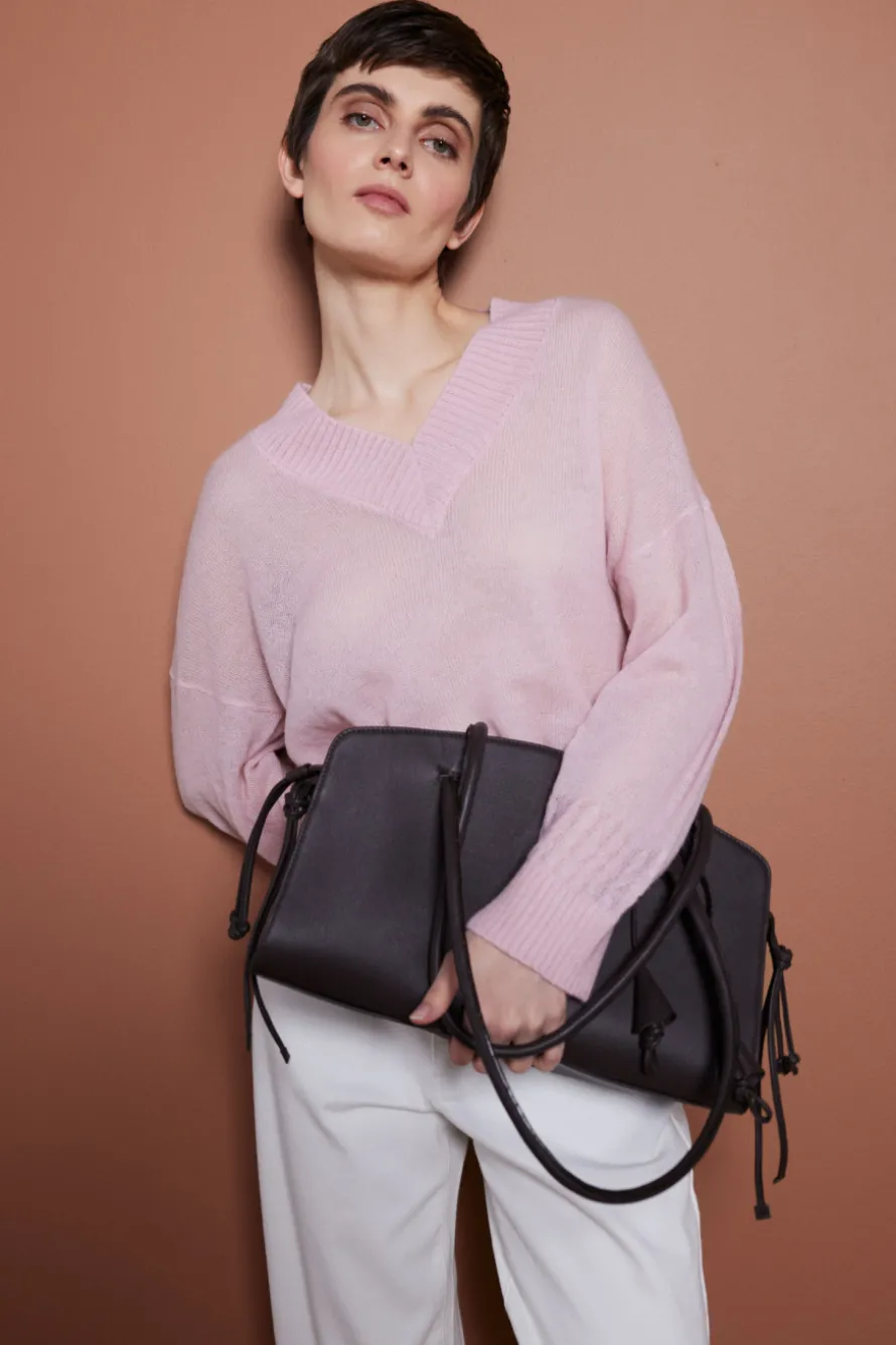 Pudrowo różowy sweter z wełną baby suri alpaki